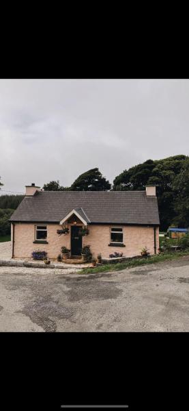 The Wee Pink Cottage